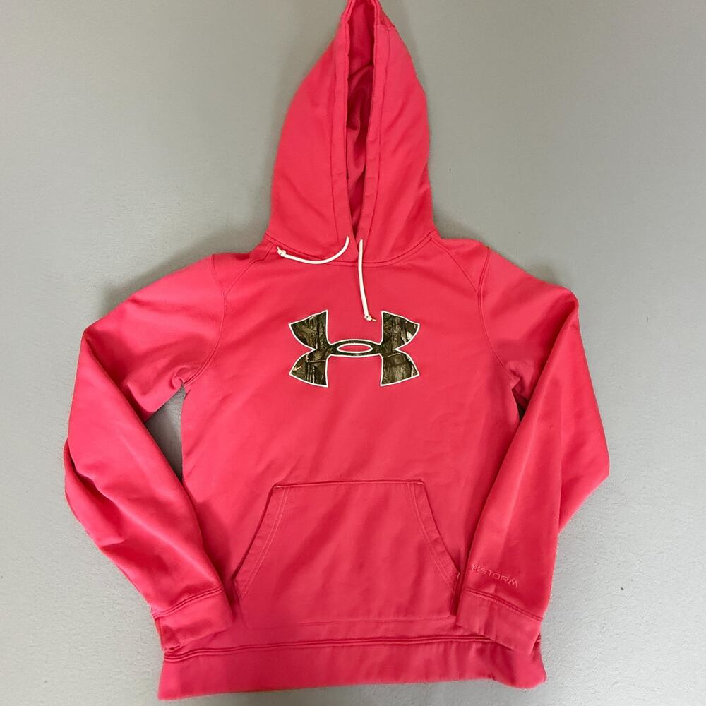 Under Armour ColdGear Pink Pullover Hoodie Large Camo Logo Semi Fitted